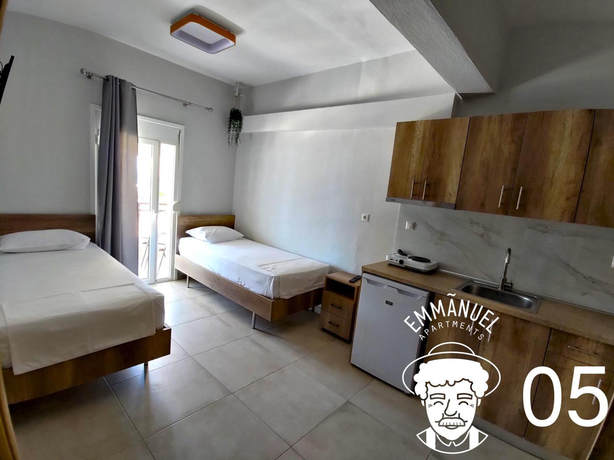 Emmanuel Apartments Paralía Extérieur photo